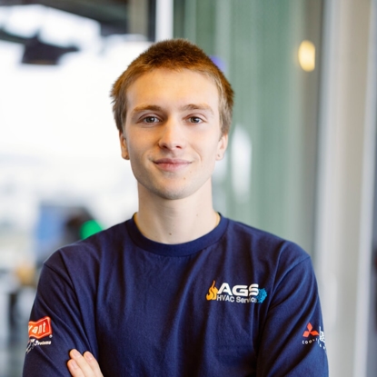 Bradey  Viveiros Photo